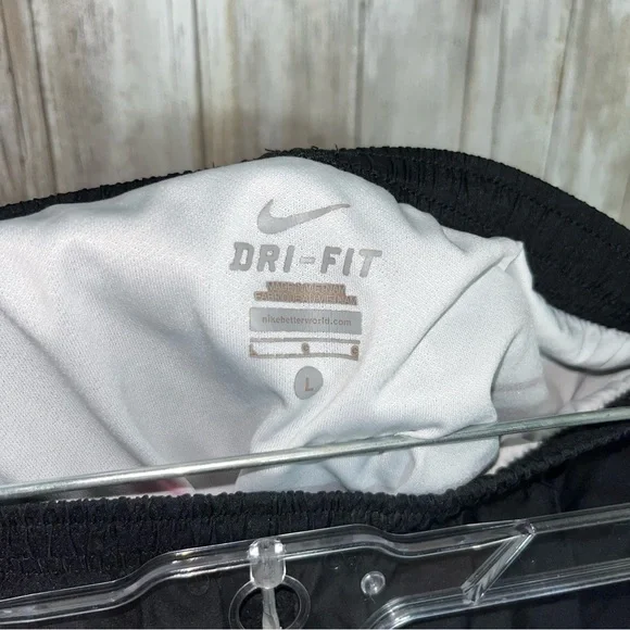 Nike Black Colorful Side Tempo Shorts - Picture 5 of 5